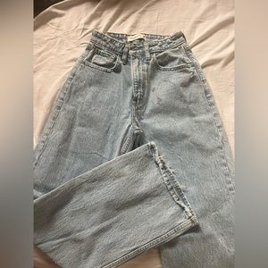 Abercrombie curve love 90s relaxed jeans